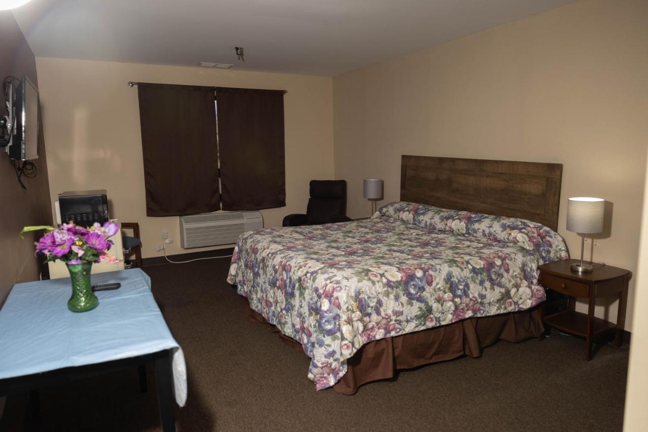 Lafayette Inn Moundsville Экстерьер фото